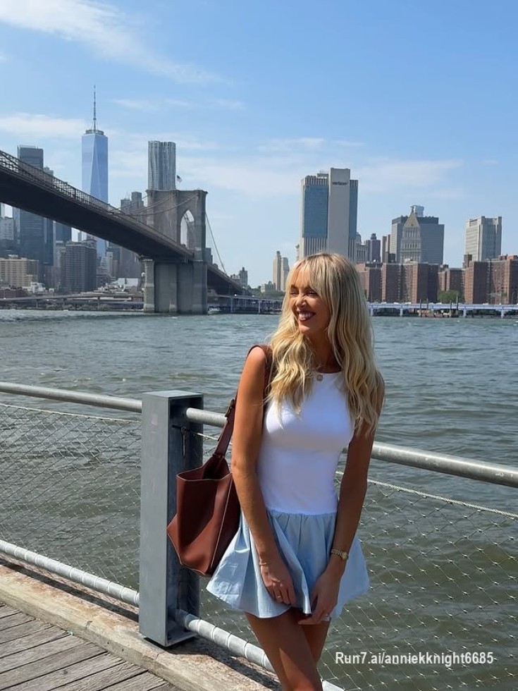 Having my gossip girl moment...